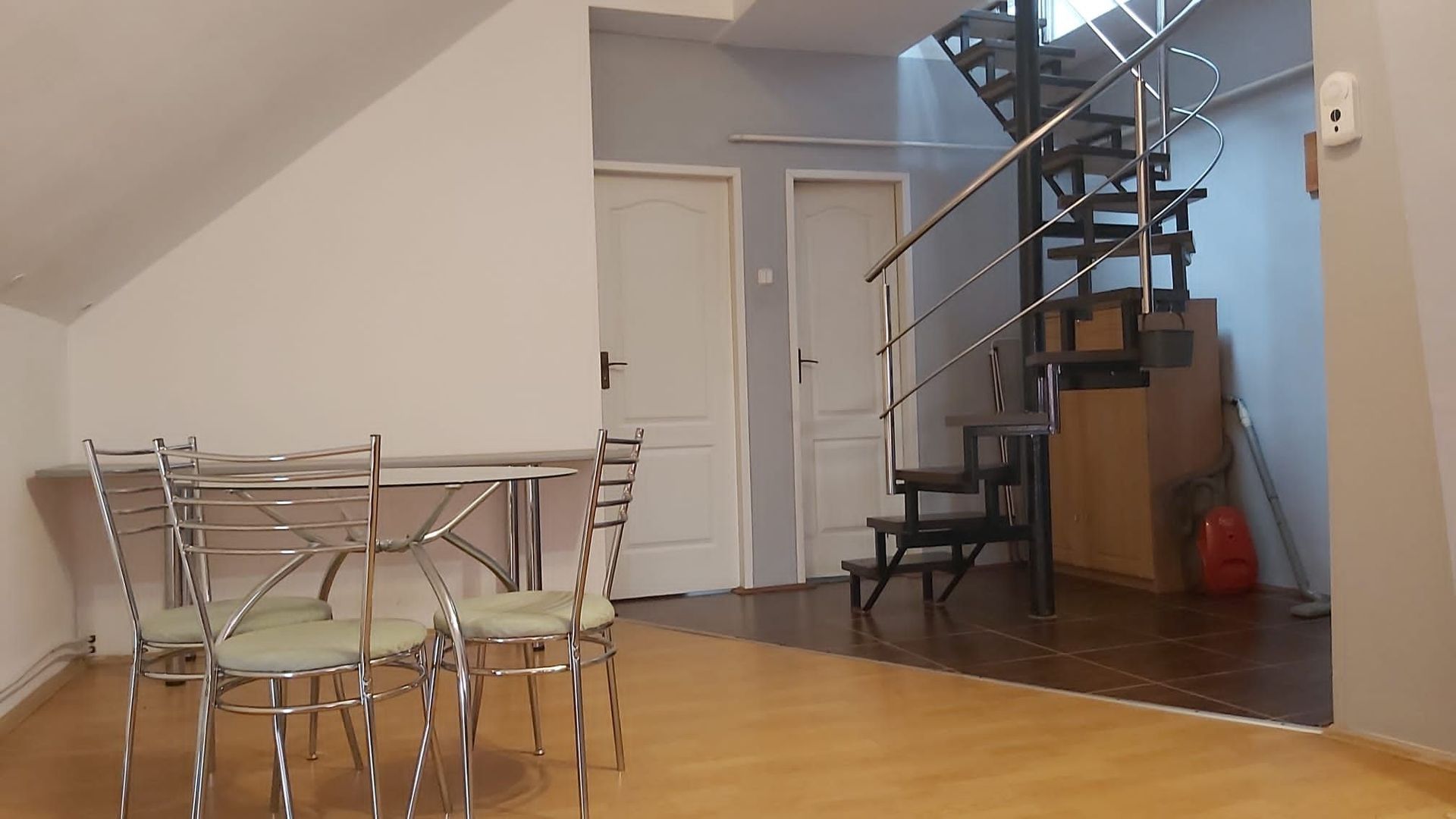 Apartament cu 2 camere pe 2 nivele | Grigorescu - Poză 8