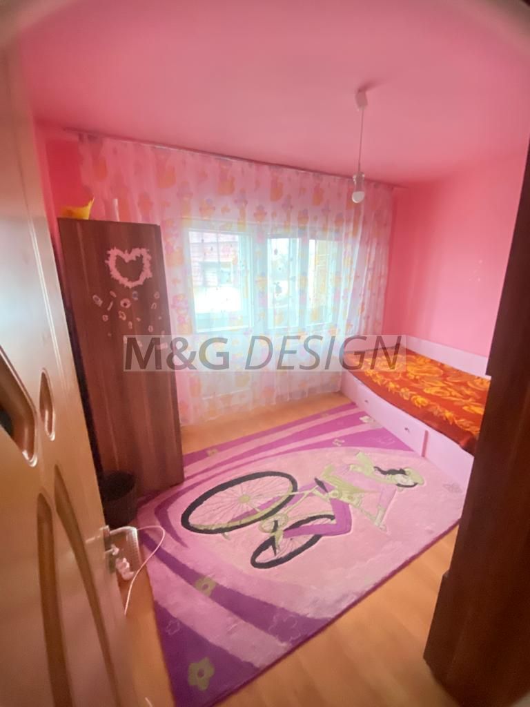 4 camere decomandat mobilat utilat  etaj 1 centrala Complexul studentesc Olimpia - Poză 7
