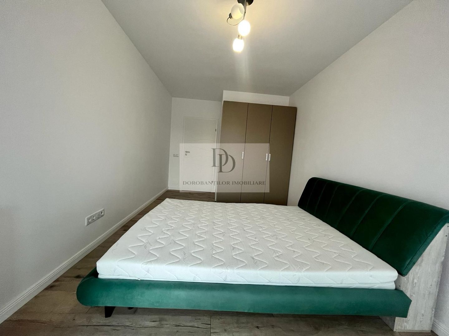 Apartament 3 camere de inchiriat -Cartier Zorilor- zona Golden Tulip - Poză 4