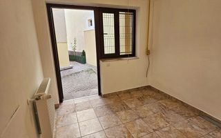 🏢 Spațiu de birouri – 5 camere, 2 băi – Central, Ploiești - Poză 10