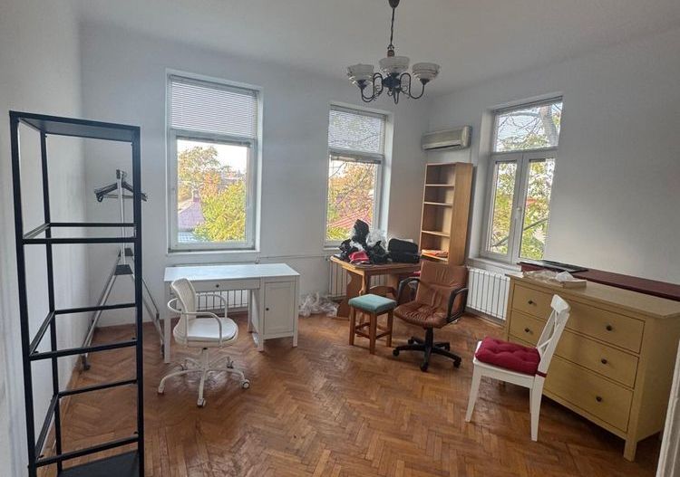 Casa de vanzare langa Parcul Carol - Poză 3