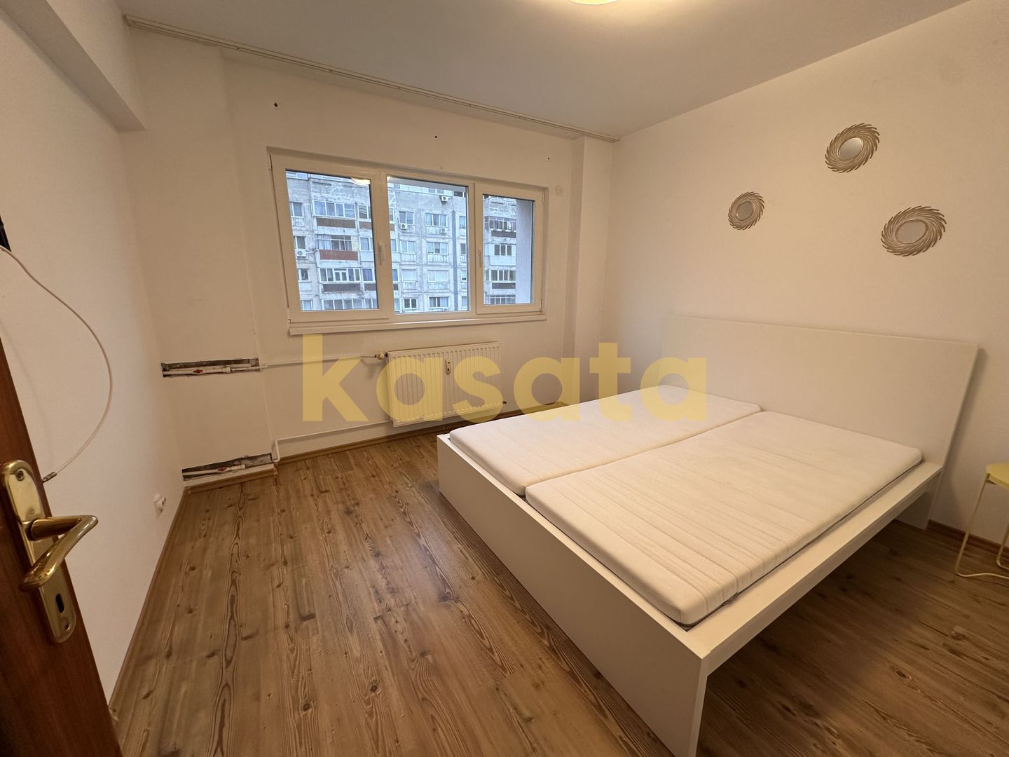 3 camere de închiriat, Lujerului – aproape de metrou și magazine - Poză 15