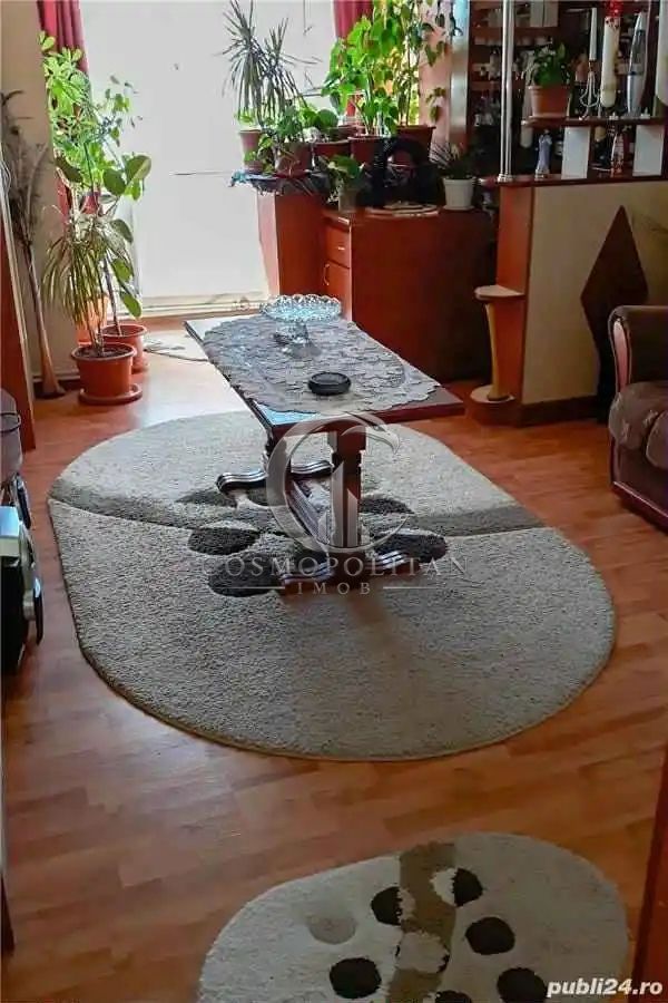 Apartament cu 2 camere zona Micro 5 cu imbunatatiri Pret: 60.000 - Poză 2