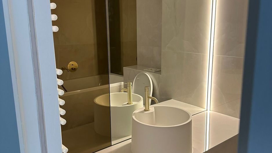 Cortina North || Studio || Comision 0% - Poză 7