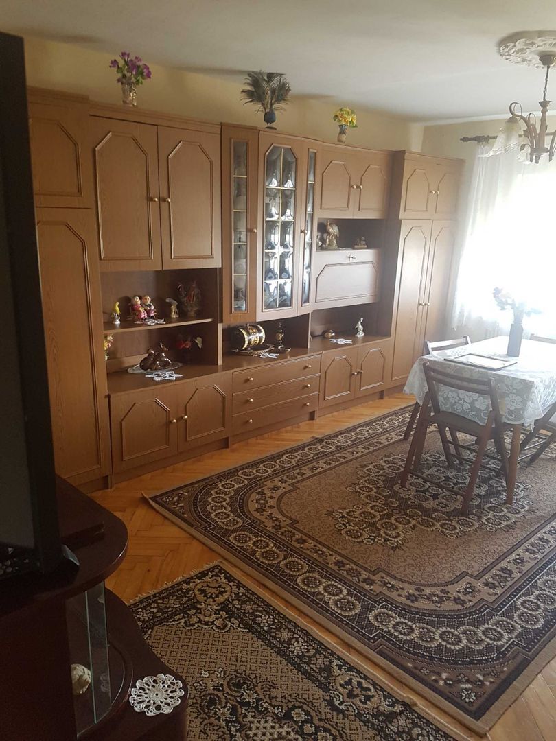 BRASADAS vinde ap 3 cam Carpati 2, la parter. - Poză 1