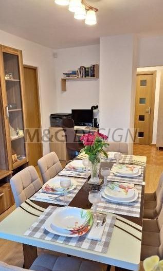 Apartament 4 camere Complexul Studentesc etaj 1 - Poză 4