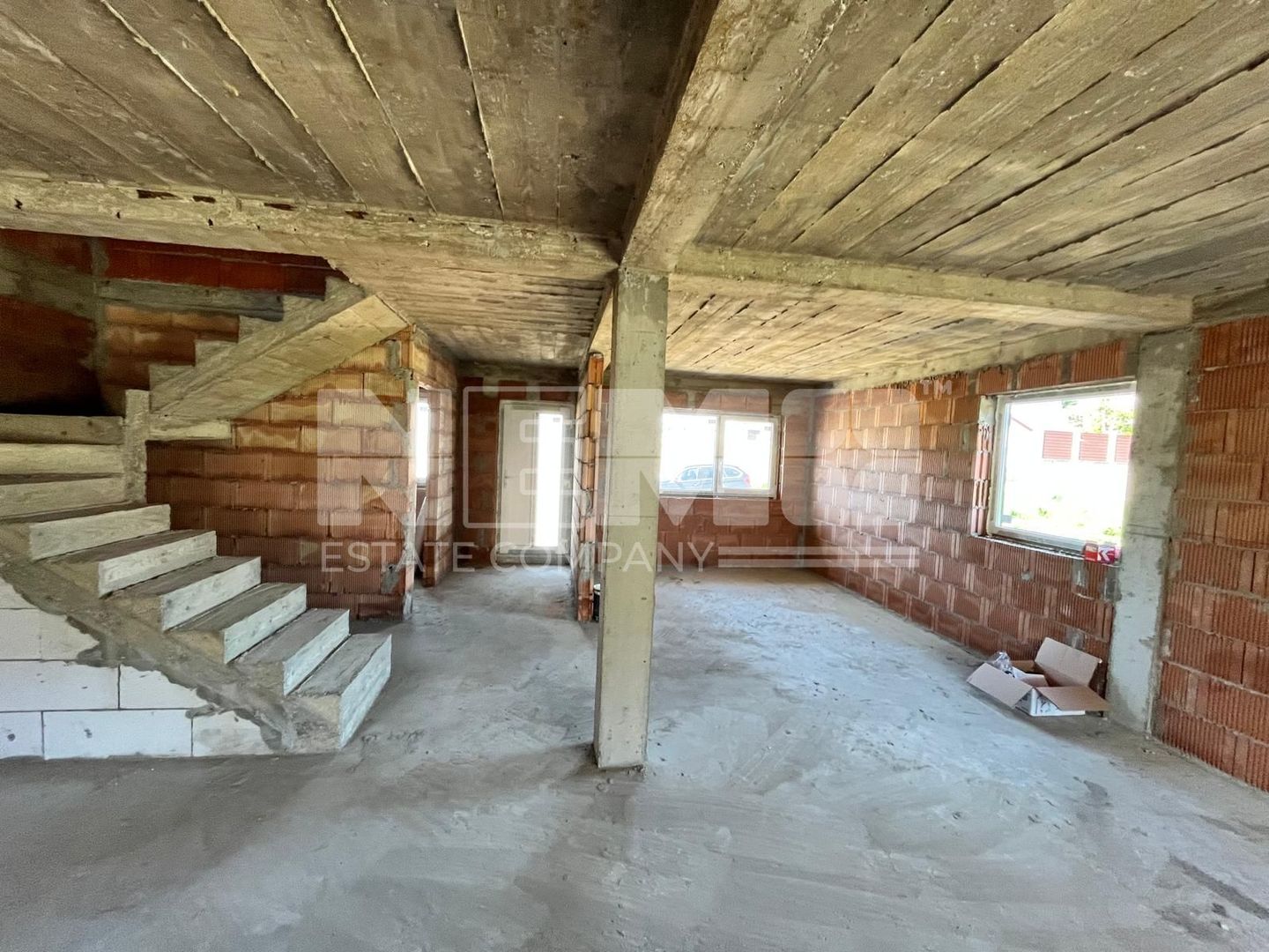 Duplex De Vanzare I Lisaura, Suceava I Pret: 124.500 Euro - Poză 4
