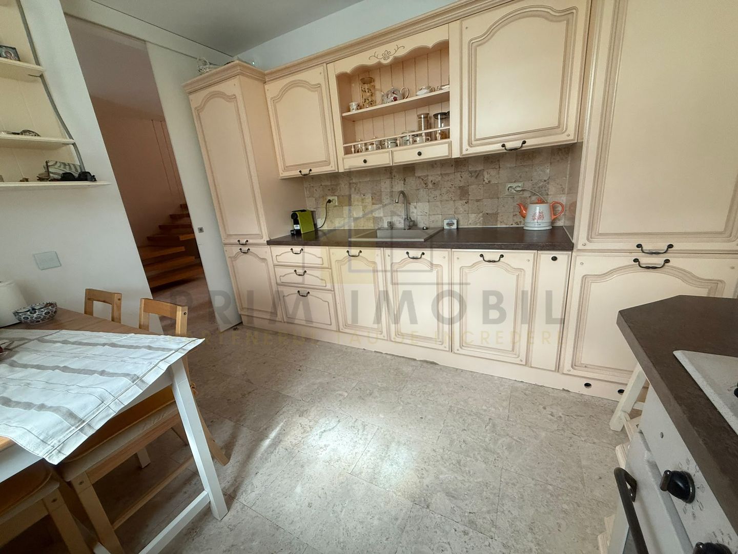 Vila individuala Bucium, 3 camere, curte proprie, mobilata complet, - Poză 5