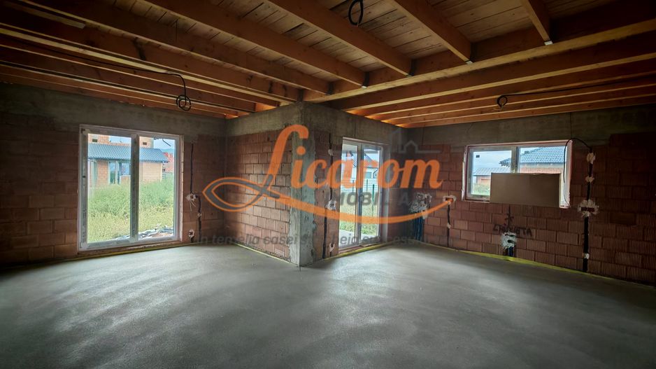 Casa la cheie in CRISTIAN pe Parter, zona de vile,270.000 euro - Poză 9