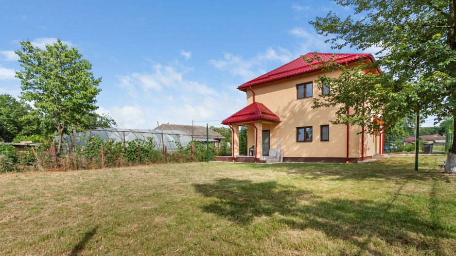 Snagov, Vilă elegantă, P+1+Pod, lot teren 500 mp, comision 0% - Poză 2