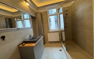 Etaj intreg, 5 camere in VILA INTERBELICA 180 mp, renovat - Poză 20