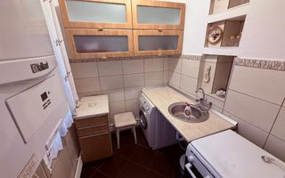 Apartament cu 2 camere/ 34mp/ zona Podu Ros - Poză 4