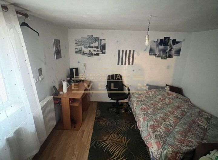 Casa + teren de vanzare in Zaicesti la strada principala, pret 75000 euro negociabil! - Poză 10