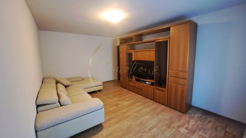 Apartament 3 camere - Lipovei | Parter - Poză 1