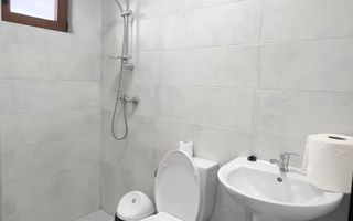 Oportunitate de investiție – Proprietate versatilă în Onești - Poză 13