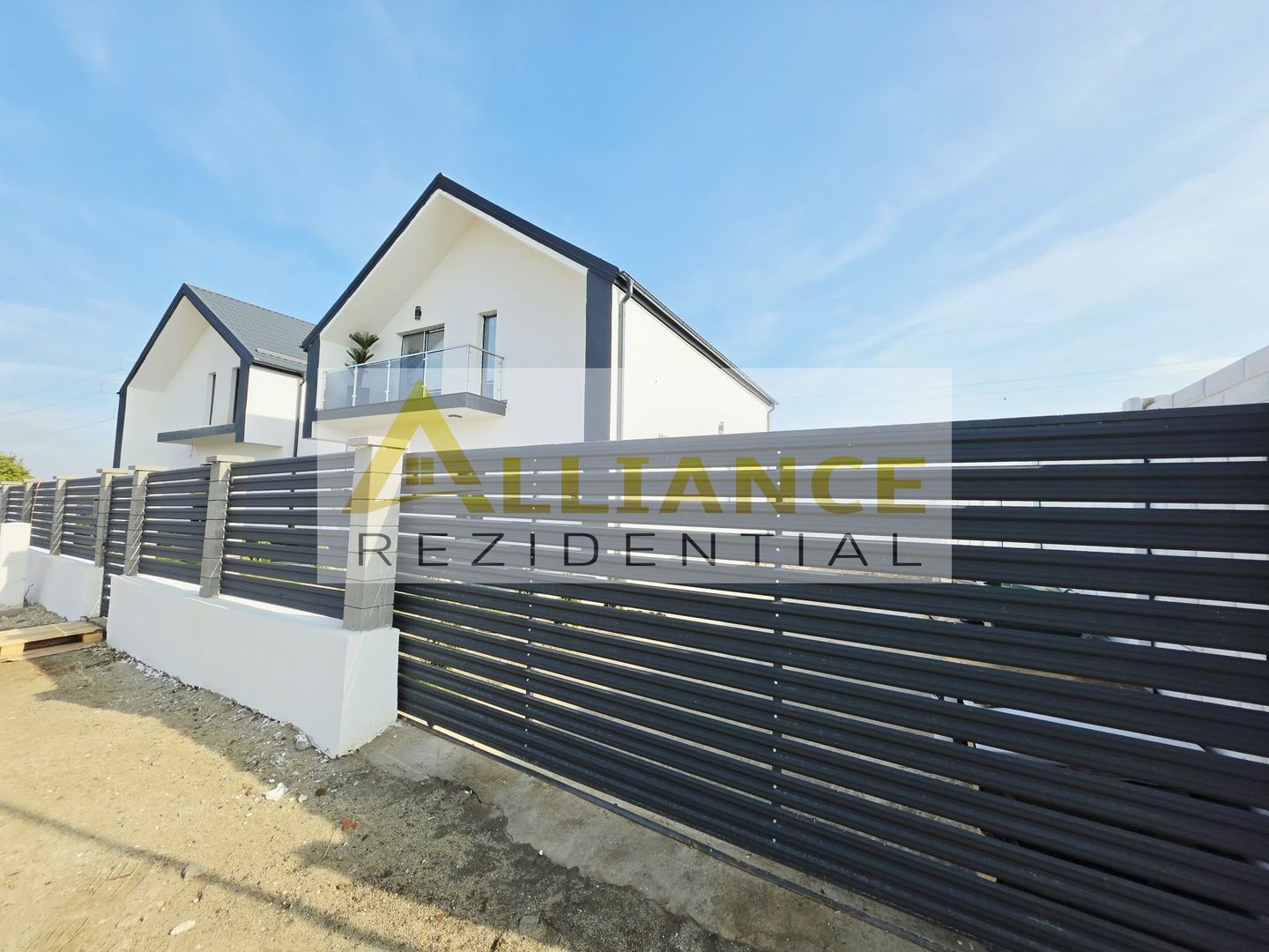 Vila 4 Camere | Curte amenajata - Poză 5
