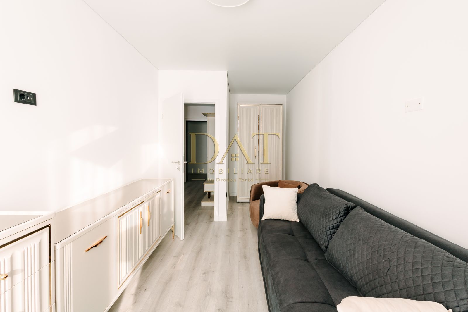 Apartament 3 camere | modern | pregătit pentru mutare | Zorilor - Poză 3