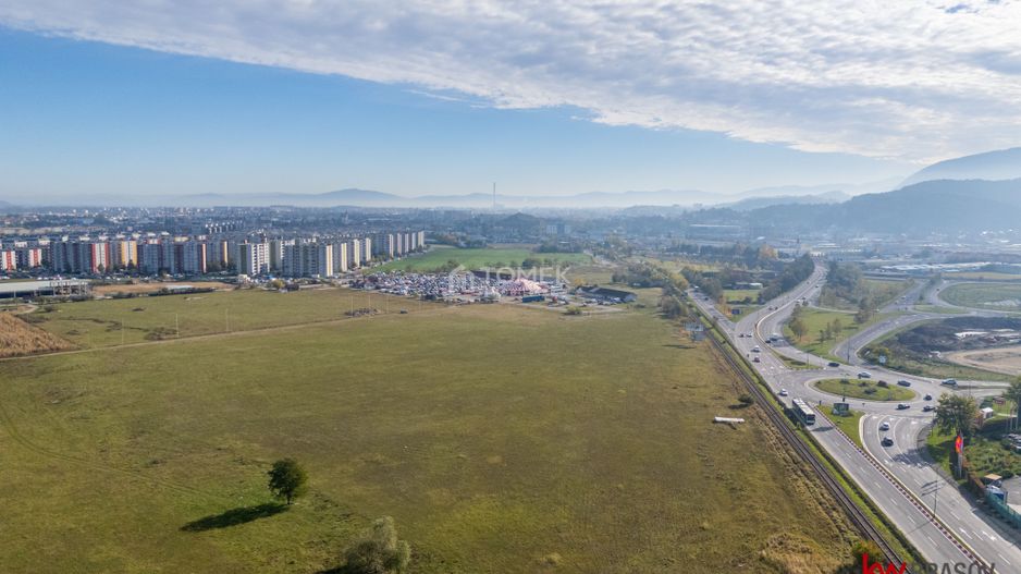 TEREN INTRAVILAN 5337 MP BARTOLOMEU ZONA CATTIA - Poză 8