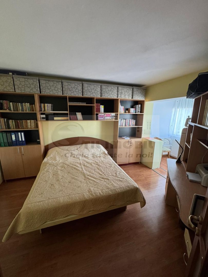 Apartament cu 3 camere – 71 m.p.- Nicolina 2, geam la baie - Poză 2