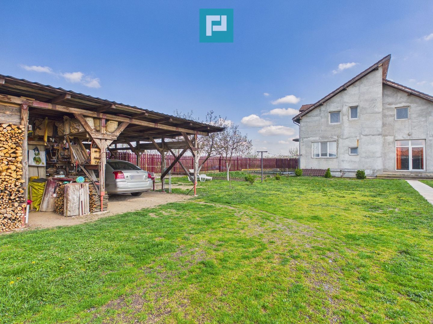 Casă cu 7 camere și teren generos în Șofronea - Poză 17