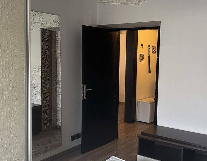 Apartament 2 Camere Decomandat – Vedere Bulevardul Unirii - Poză 16