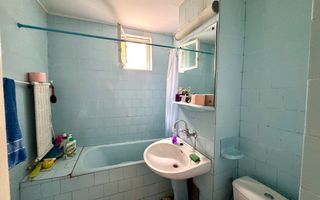 Apartament 3 camere de vânzare | 72 mp | Zona Micro 16 - Poză 25