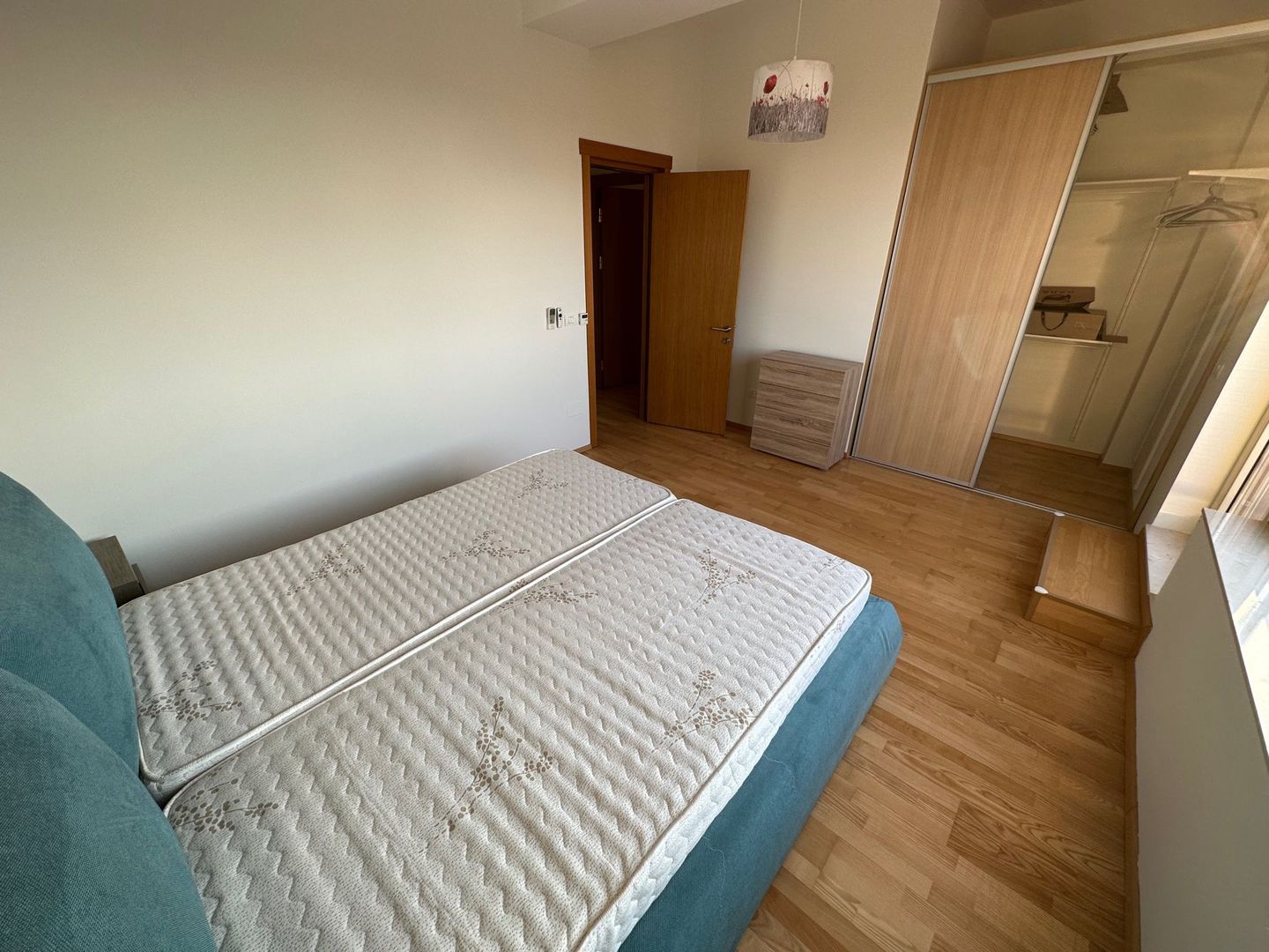 Penthouse de închiriat cu terase de 65 mp - Poză 15