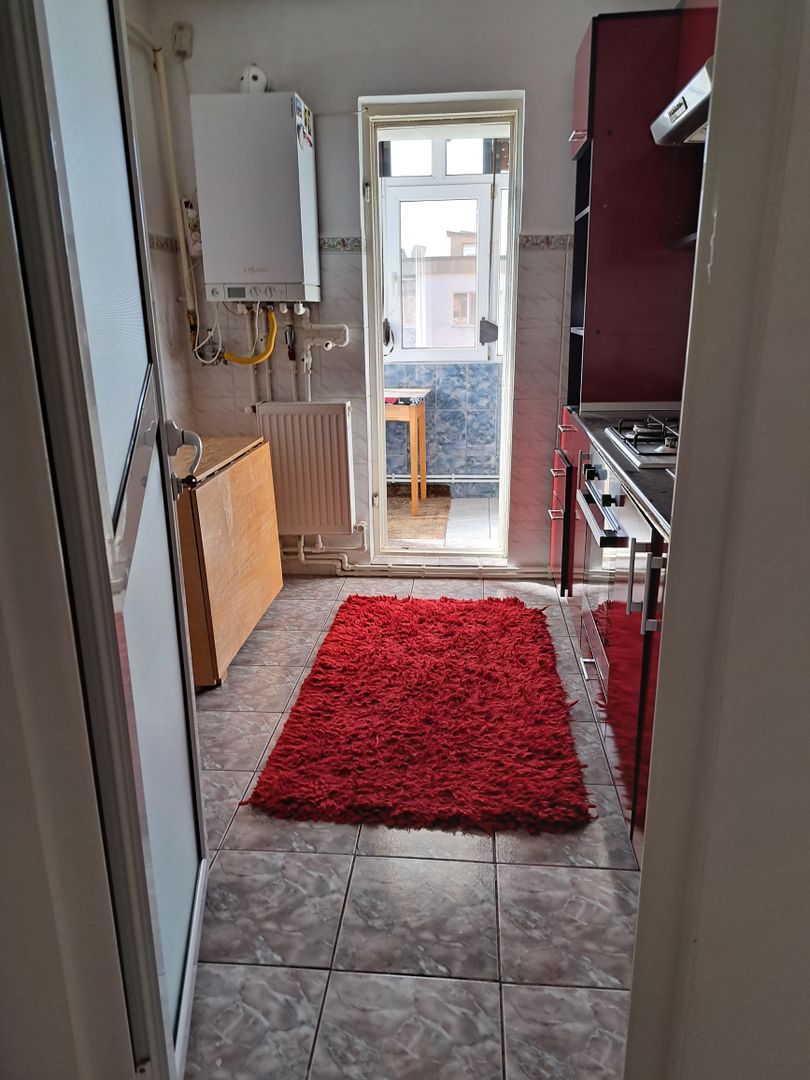 Apartament 2 cam dec, Sid Vest,2 balcoane,mobilat si utilat - Poză 1