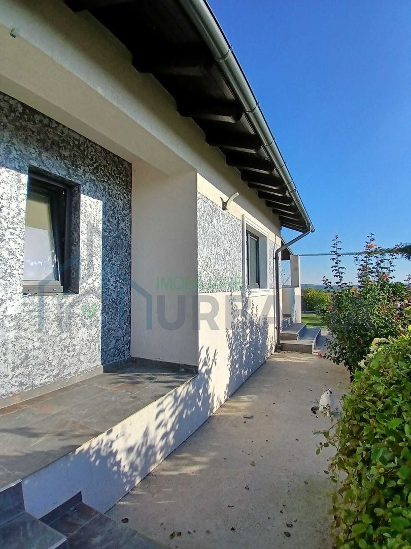 Vând casa plan parter 142mp utili Breazu - Poză 3