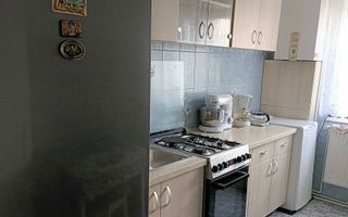 Apartament cu 3 camere de vânzare | Zona Valea Aurie, Sibiu - Poză 3