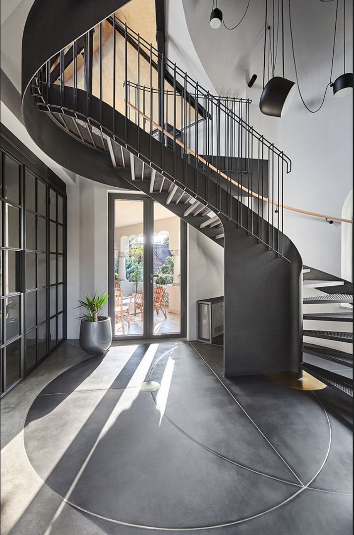 Casa Trei | Arhitectură neoclasică reinterpretată contemporan - Poză 2