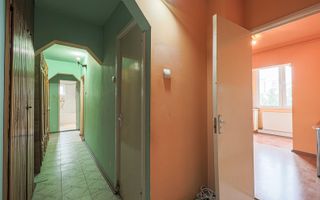 Rezervat Apartament cu 3 camere decomandat in Zona 300 - Poză 5