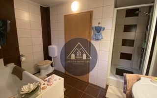 Casă mare și modernă - Poză 14