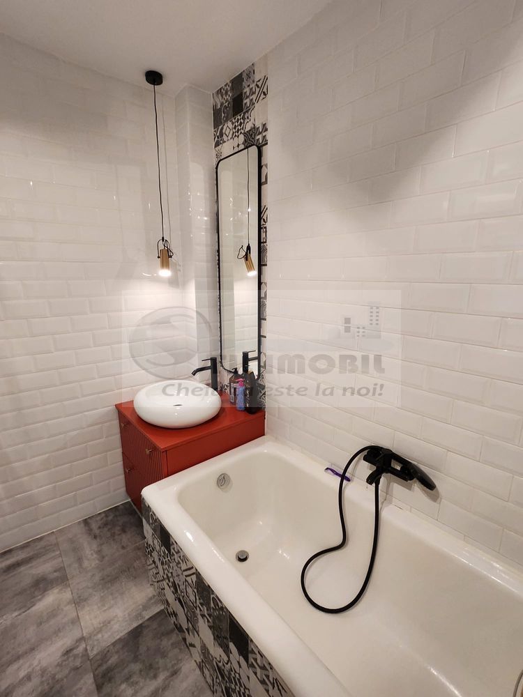 Apartament 3 camere Copou- 750 EURO - Poză 6