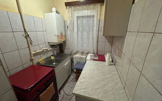 Apartament 2 camere, etaj 3 - Cugir - Poză 3