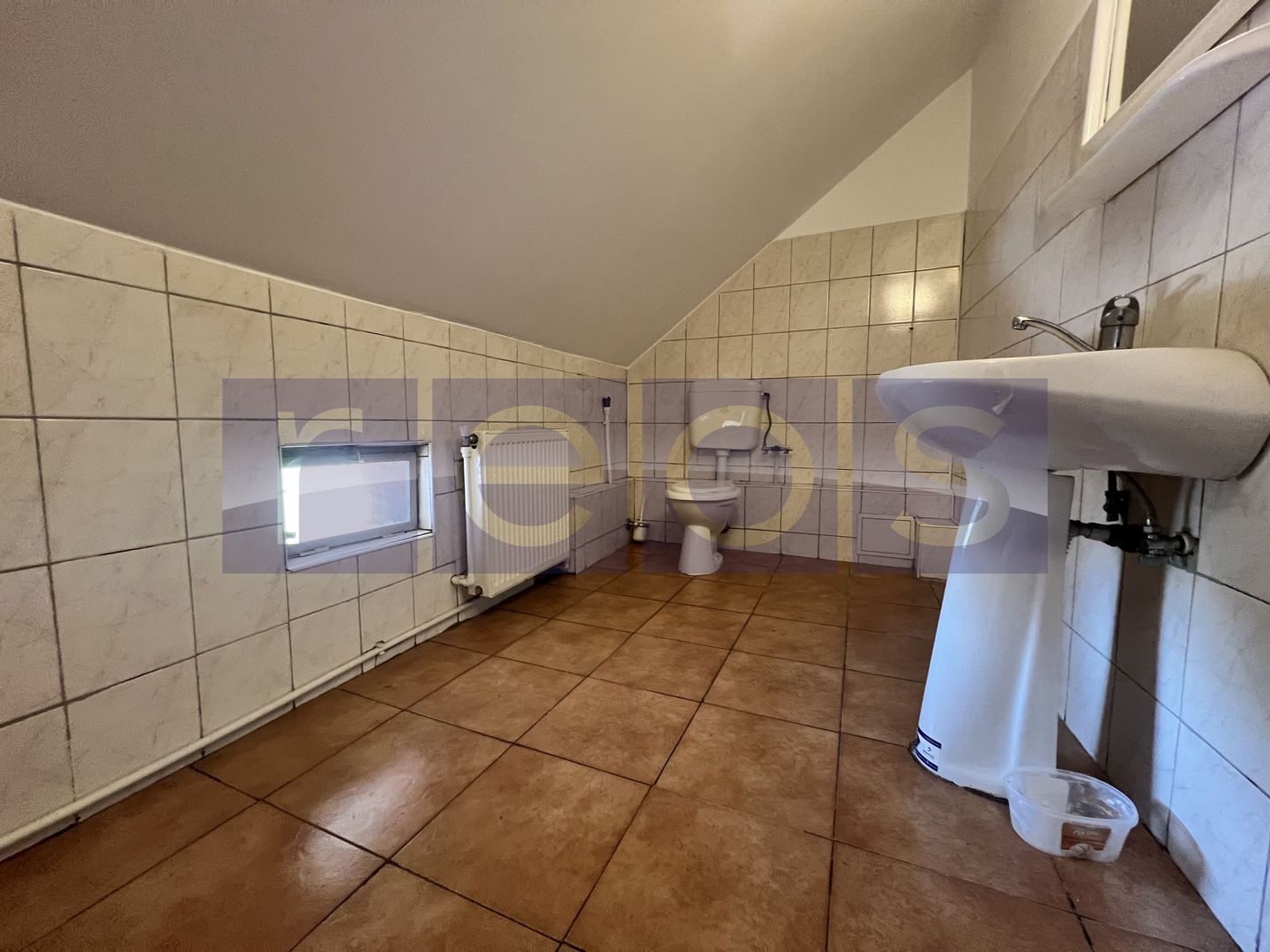 INCHIRIERE VILA | ZONA VITAN | 9 CAMERE - Poză 17