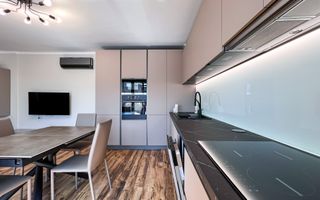 Apartament 3 camere, zona Ultracentral - Poză 3