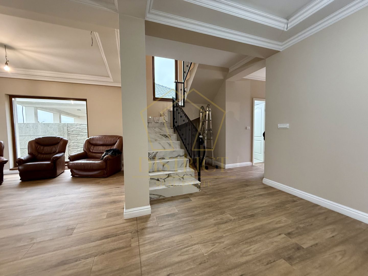 Duplex despartit prin perete dublu 127 mp utili | Sacalaz - Poză 2