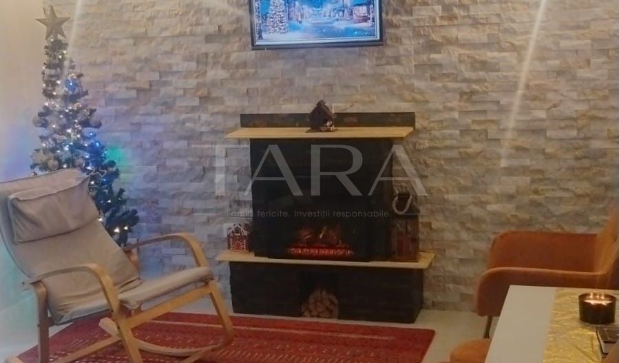 Apartament deosebit cu 3 camere decomandate, zona Campului. - Poză 4