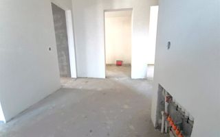 Vilă P+E+Pod | 200 MP Utili | Șcheia | Drum Privat - Poză 9