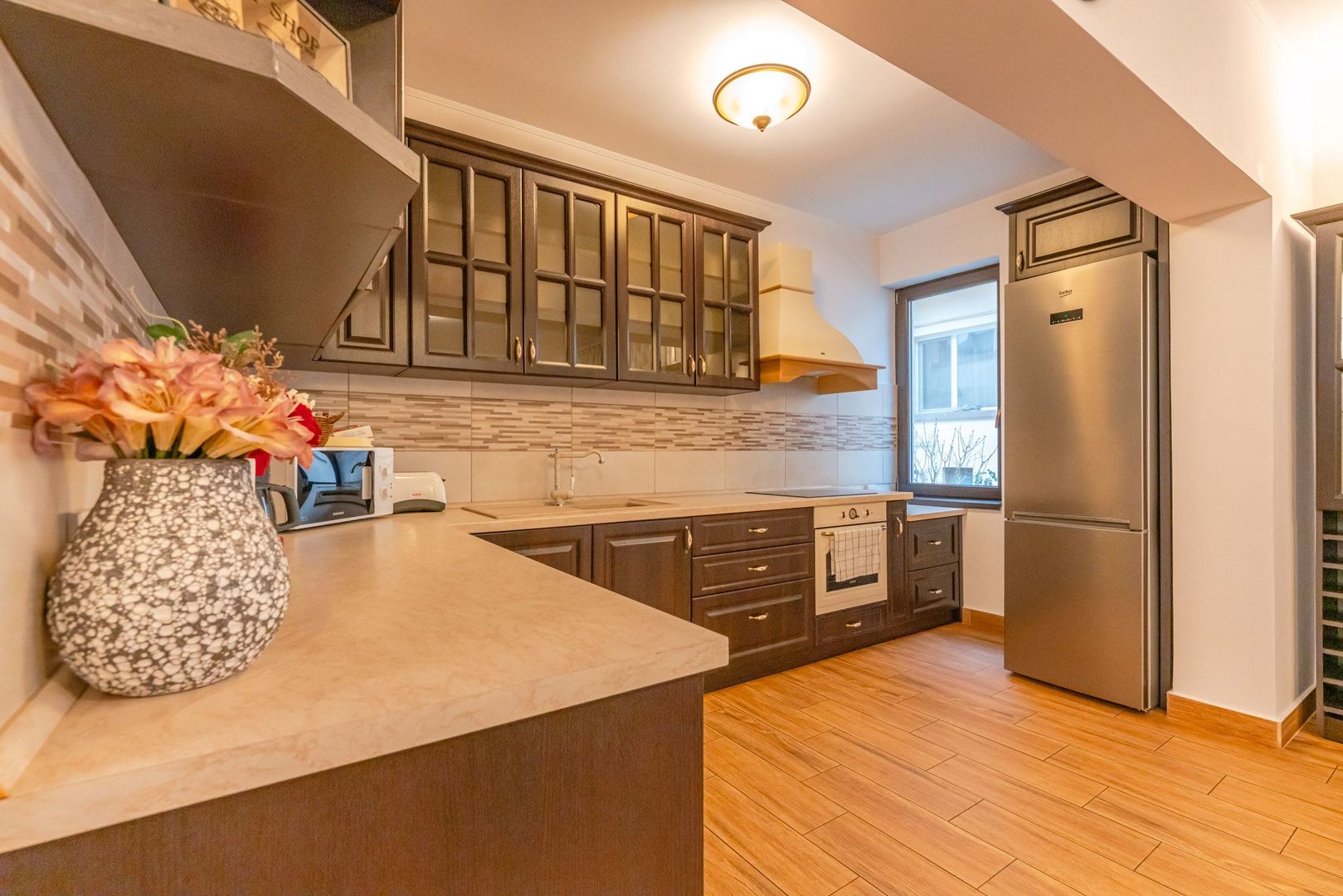 Pensiune Râșnov, 13 camere plus locuință proprietar, zonă Cetate - Poză 7