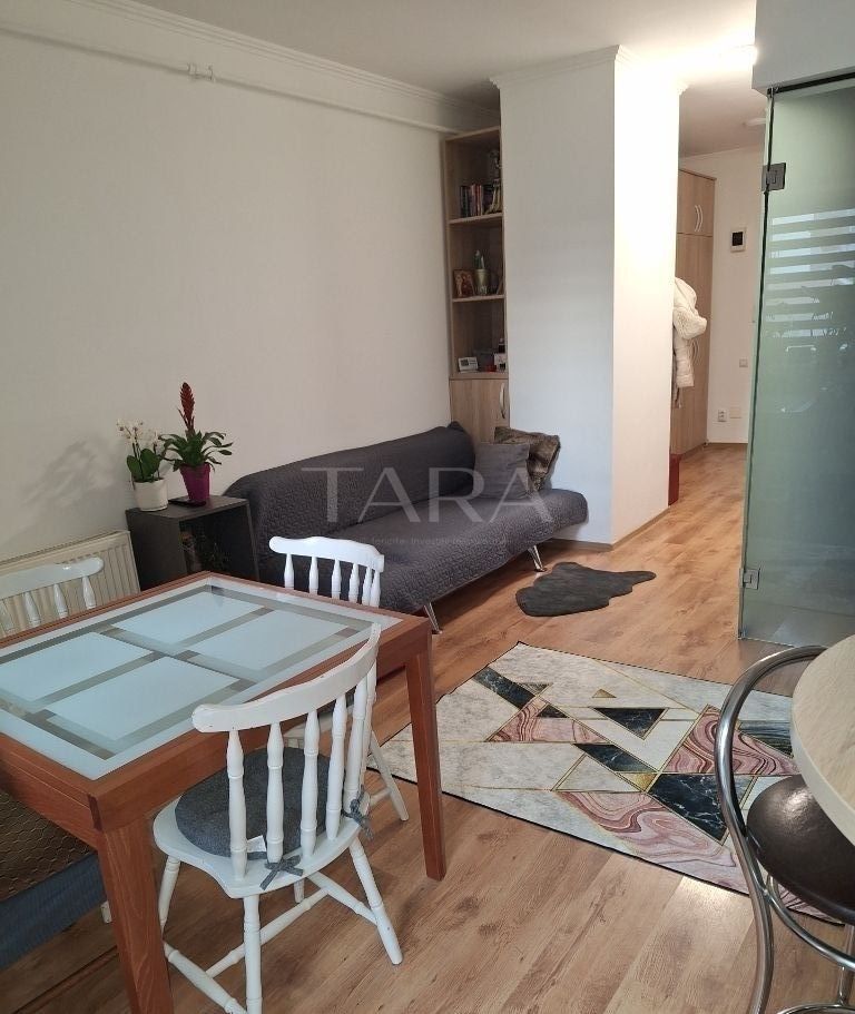 Apartament Modern cu 2 Camere și Terasă în Iris - Poză 2