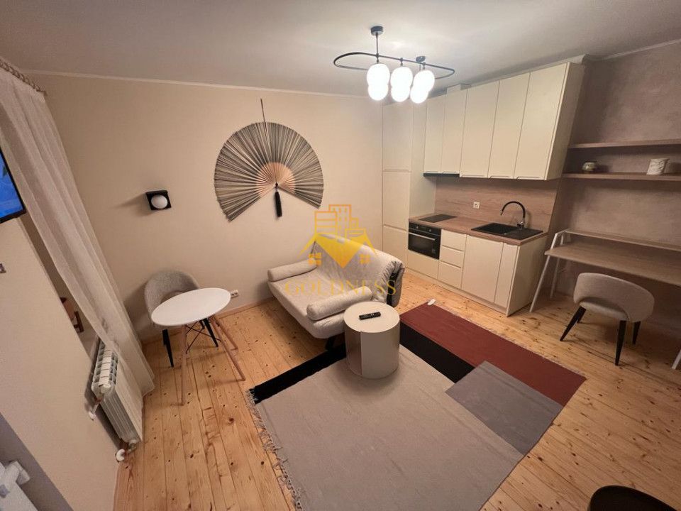 Garsoniera, mobilata modern, Centru, Sora, Central, Pta Mihai Viteazu - Poză 1