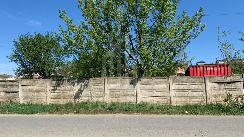 Teren intravilan Șura Mare cu deschidere de 32 ml - Poză 1