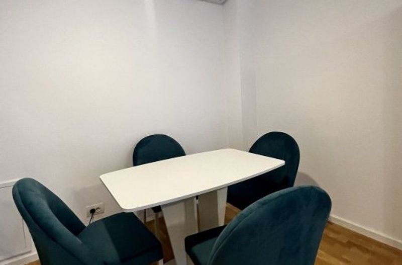 Apartament cu 2 camere de închiriat, la parter cu grădină, ISHO - Poză 5