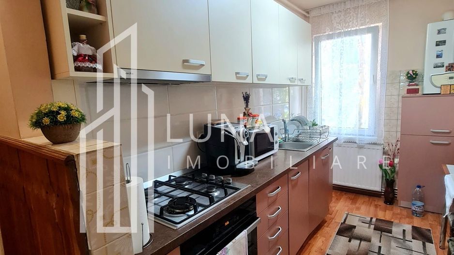 Apartament decomandat cu 3 camere de vânzare | Tudor - Poză 4