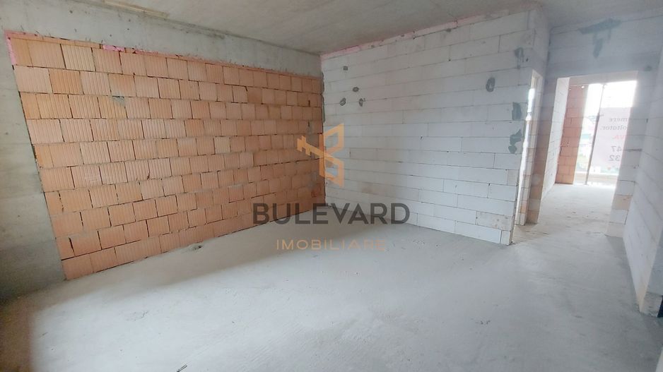 Apartament cu 2/3 camere cu finisaje incluse,  zona strazii  Piata 1 Mai! - Poză 4