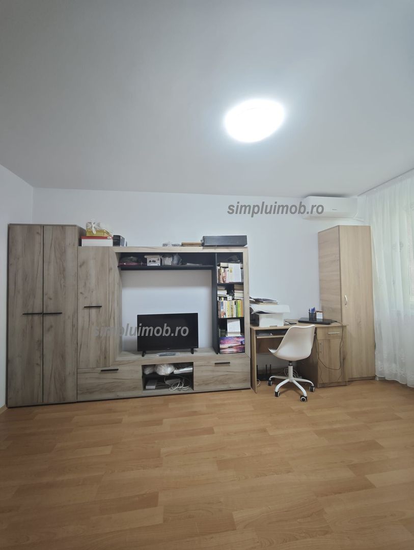 Metrou 1 Decembrie - Garsonieră Bloc Mixt Complet renovată - Titan - Poză 2