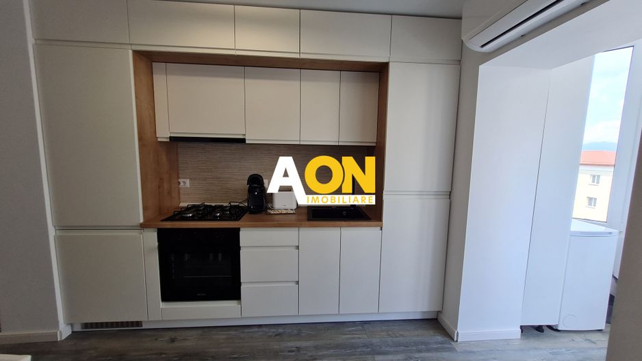 Apartament 2 Camere, Ultracentral, 54 mp, Decomandat, Zona Cetate - Poză 7