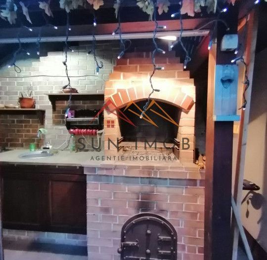 Vila P+E+M, an 2012, 6 camere, ultracentral, finisaje lux, Ploiesti,PH - Poză 16